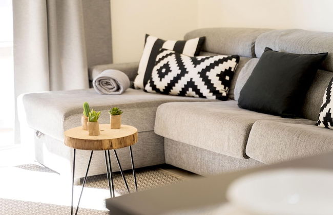 T1 Varandas Forte Piscina Ar Cond Garagem - Foto 12