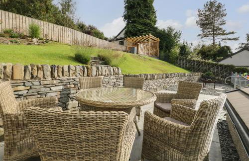 Bishop Fell - Foto 2