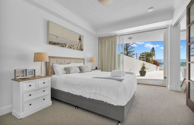 Reflection on the Sea - Foto 15