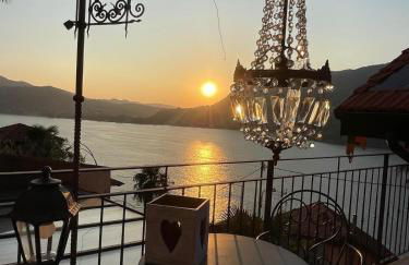 Romantic Room AL RIFUGIO DEI SOGNI terrazza con vista lago mozzafiato - Foto 21