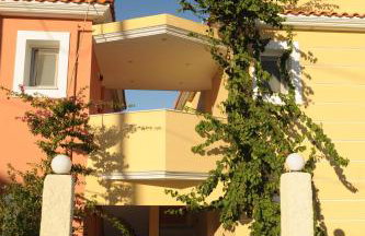 Yolanda Studios - Photo 24