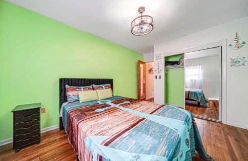 Lake Erie Escape Family-Friendly Home with Patio - Photo 19