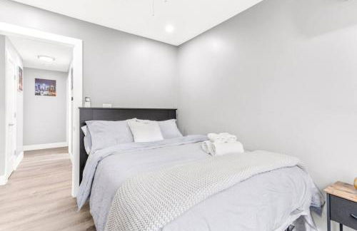 Luxury 3 Bedroom Family Home Near JFK LGA NYC - Foto 17