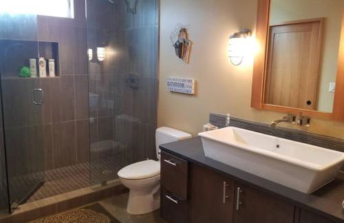 The Seaside Getaway - Photo 14