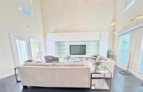 Dream House 5 Bedroom w/ Amazing Heated Pool - Foto 14