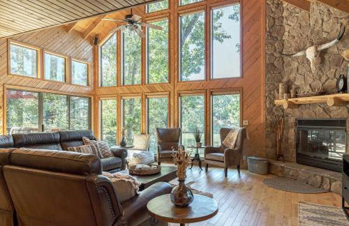 Longhorn Lakeside Chalet - Foto 14