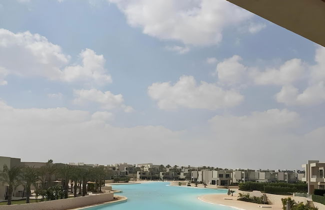 Whispering Waters, Two Bedroom With a Garden, Azha - Foto 16