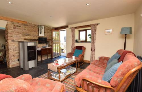 2 Bed in Whaley Bridge oc-pk741 - Photo 2