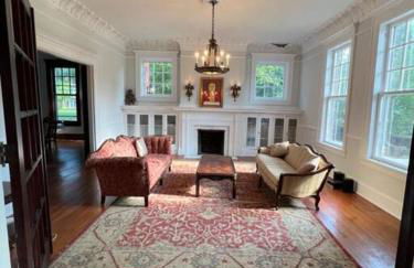 The Governor's Mansion - A Step Back in Time. - Foto 14