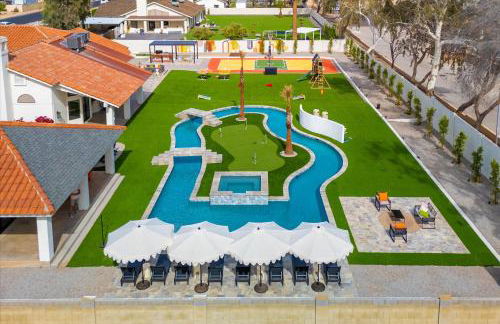 Lazy River Luxe 6 BR Sleeps 16 Pickleball Hot Tub - Foto 2