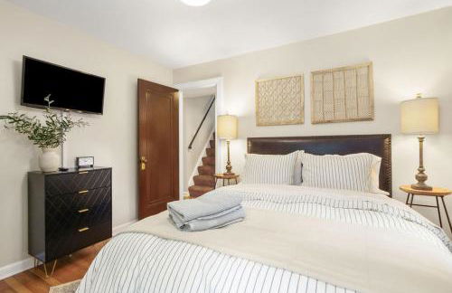 The Knocking Bird- Mins to CLE Clinic - Foto 13