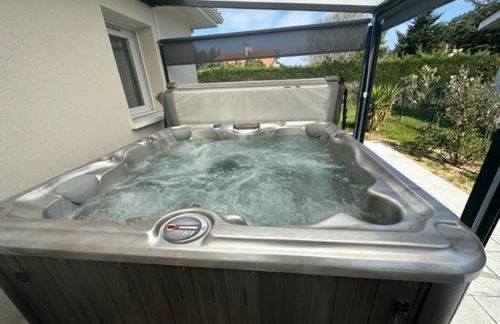 Belle Maison MALOU climatisée calme, piscine, jacuzzi 3km plage Labenne Capbreton - Foto 2