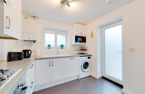 Pass the Keys Modern & Spacious 1 Bed Terrace with Free Parking - Foto 16