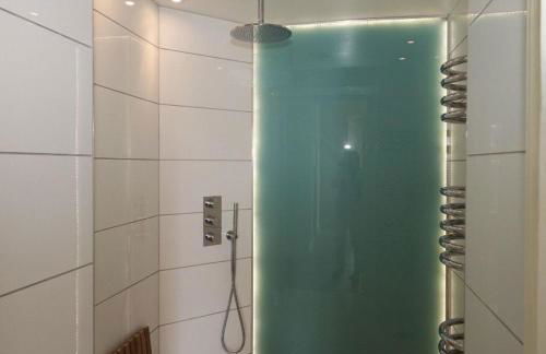 The Vicarage - Grand Country House, Walking Distance to Padstow and with Pub Across the Road - Foto 25