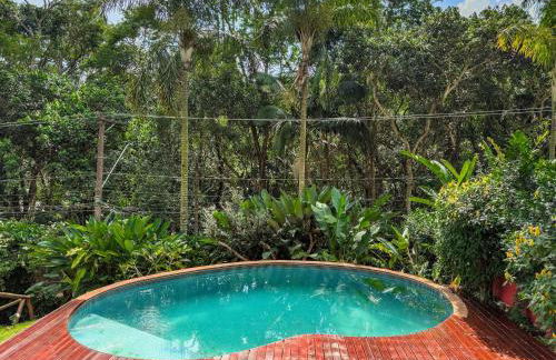Casa com Piscina Privativa e Natureza – Granja Viana, São Paulo - Foto 4
