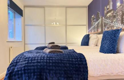 Spacious 2-Bedroom Duplex with Jacuzzi Bath and Free Gated Parking - Foto 28