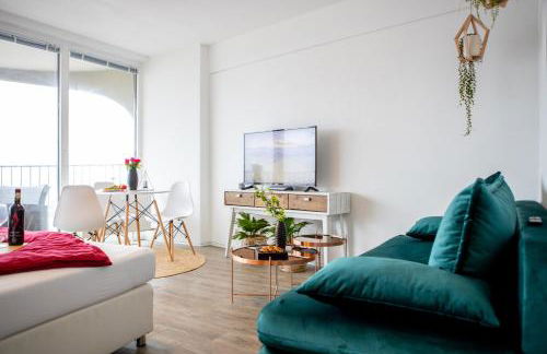 Modernes Apartment mit tollem Blick über die Stadt - Foto 16