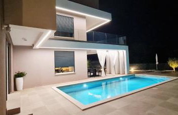 Villa La Vie with private pool - Foto 24