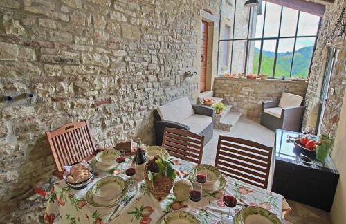 Farmhouse in Apecchio with Pool and Terrace - Foto 39