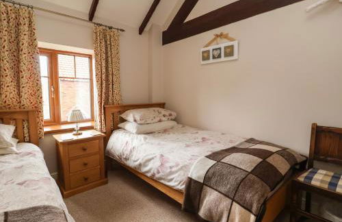 1 Woods Garth - Photo 20