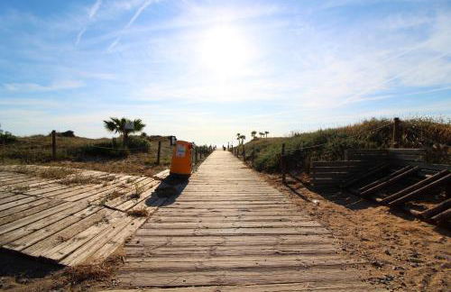 Global Properties, Practico apartamento con piscina en Residencial Brezo Canet - Foto 55