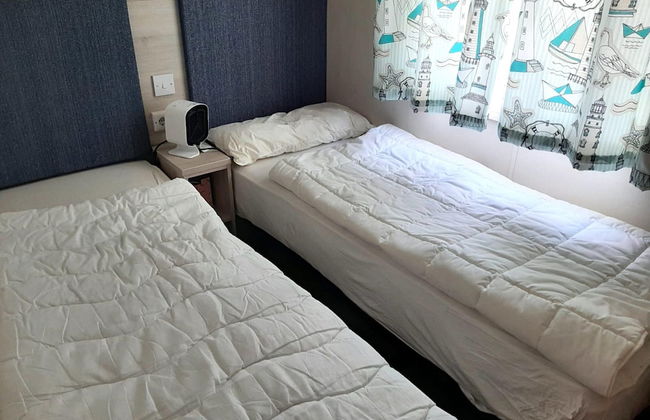 Cozy Chalet for Couples - Photo 4