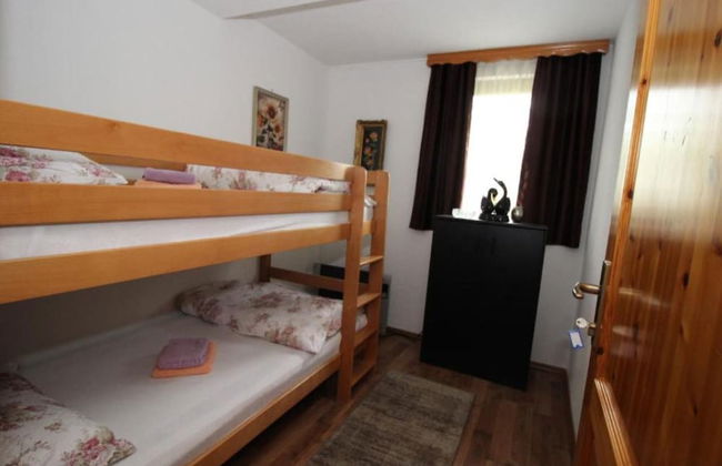 Una Green Garden Residence - Photo 5