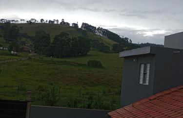 Casa Jaguary com jacuzzi - Monte Verde - Foto 8