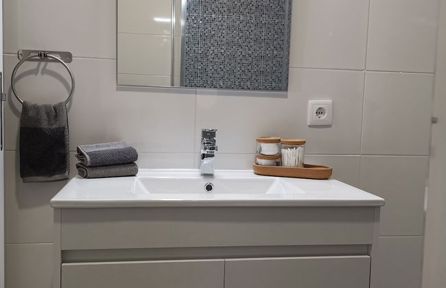 "room in Guest Room - Caparica Poshtel An Luxury Hostel" - Foto 9