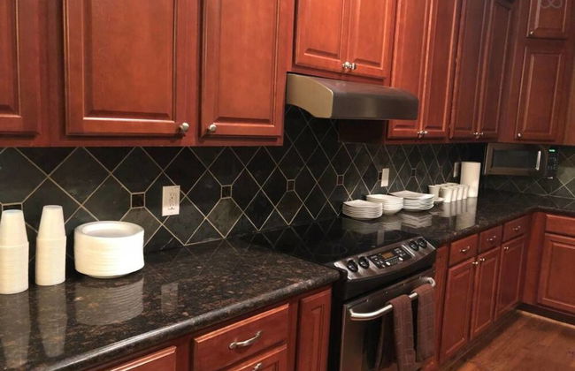 4 Story Rooftop - Executive Corporate Housing - Photo 25