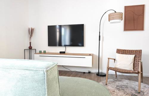 Glückshälfte - Moderne Haushälfte mit XXL-Parkplatz, Bike-Storage & Garten nahe Trier - Foto 9