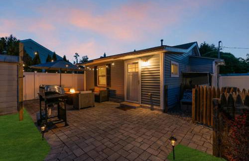 Perfect 2BR Hideaway Just 35 Blocks to Beach & Boards Fire Pit, Grill, Relax - Foto 28