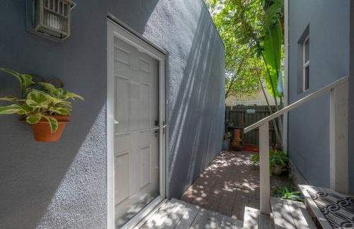 Ultimate Man Cave Garage studio minutes to Whatever YOU do - Foto 14