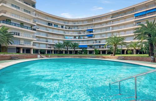 Gandia Tropicana Suite - Photo 39