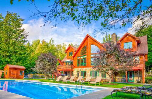 Most Luxury 7000 Sq ft Log Estate with Pool Hot Tub Sauna - Foto 22