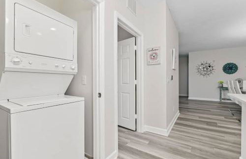 Stylish 3BR Condo Near Disney Pool, Gym & More! - Foto 29