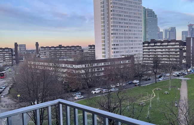 Immaculate 2bed Apartment in London - City Views - Foto 28