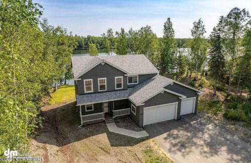 Serene Four Bedroom Lakefront Home - Foto 36