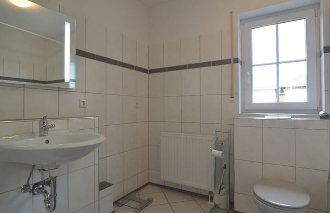 Beautiful Holdiday Home in Ulmen Near the Lake - Foto 17