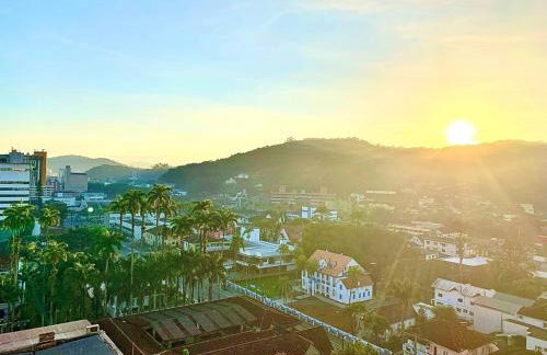 Apê completo bem no centro - Foto 24