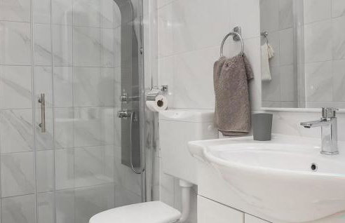 Amazing Home In Primosten - Foto 23