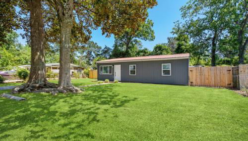 Cottage Under the Magnolia Trees - Photo 5