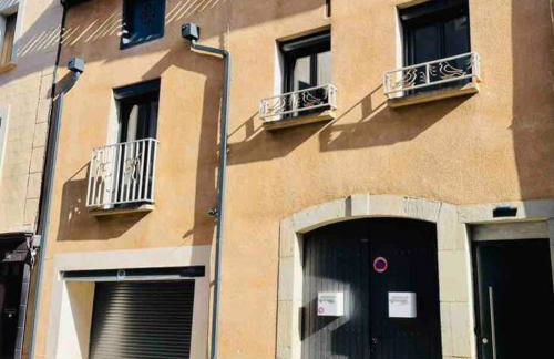 Elegant and Charming Townhouse with roof terrace - Foto 21