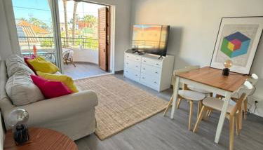 Two Bedroom Apartment in Santiago De La Ribera - Foto 1