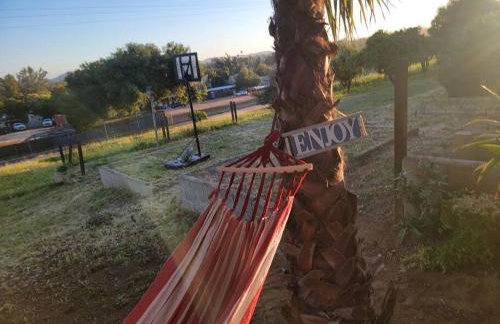 Exotic Gem Relaxing Farm Vibes Near Safari Zoo, Legoland & Wineries - Foto 4