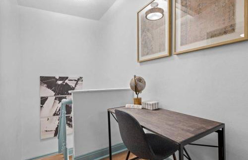 NEW! High-end Manchester Home w/ a hot tub - Foto 38