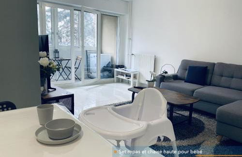 Appartement parisien neuf, moderne avec une grande salon, 2 chambres, 3 lits, parking gratuit, 15min de Paris et 13 min aéroport Orly - Foto 24
