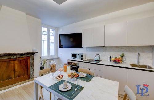 Apa Dom Downtown Family Apartment DesenzanoLoft Official Partner Homes & Villas by Marriott Bonvoy - Foto 6