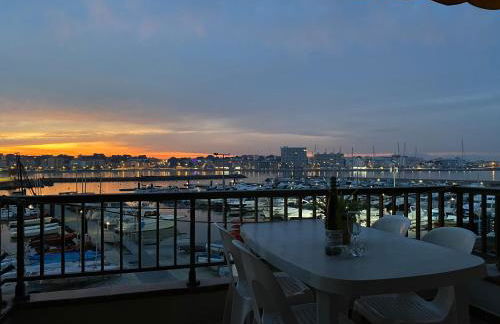 Precioso apartamento en primera línea de mar - Foto 1