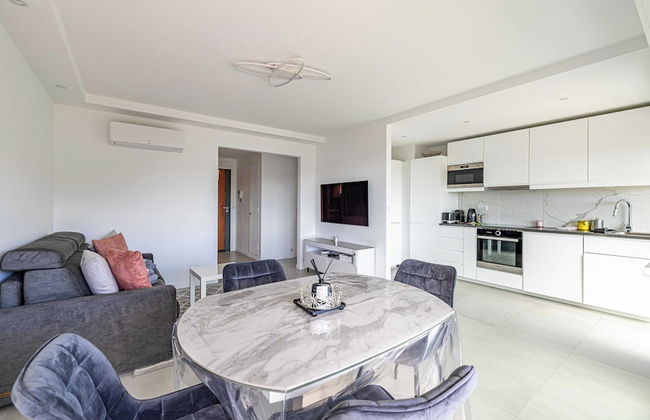 Elegance and Serenity With Terrace, View & A/C - Foto 14